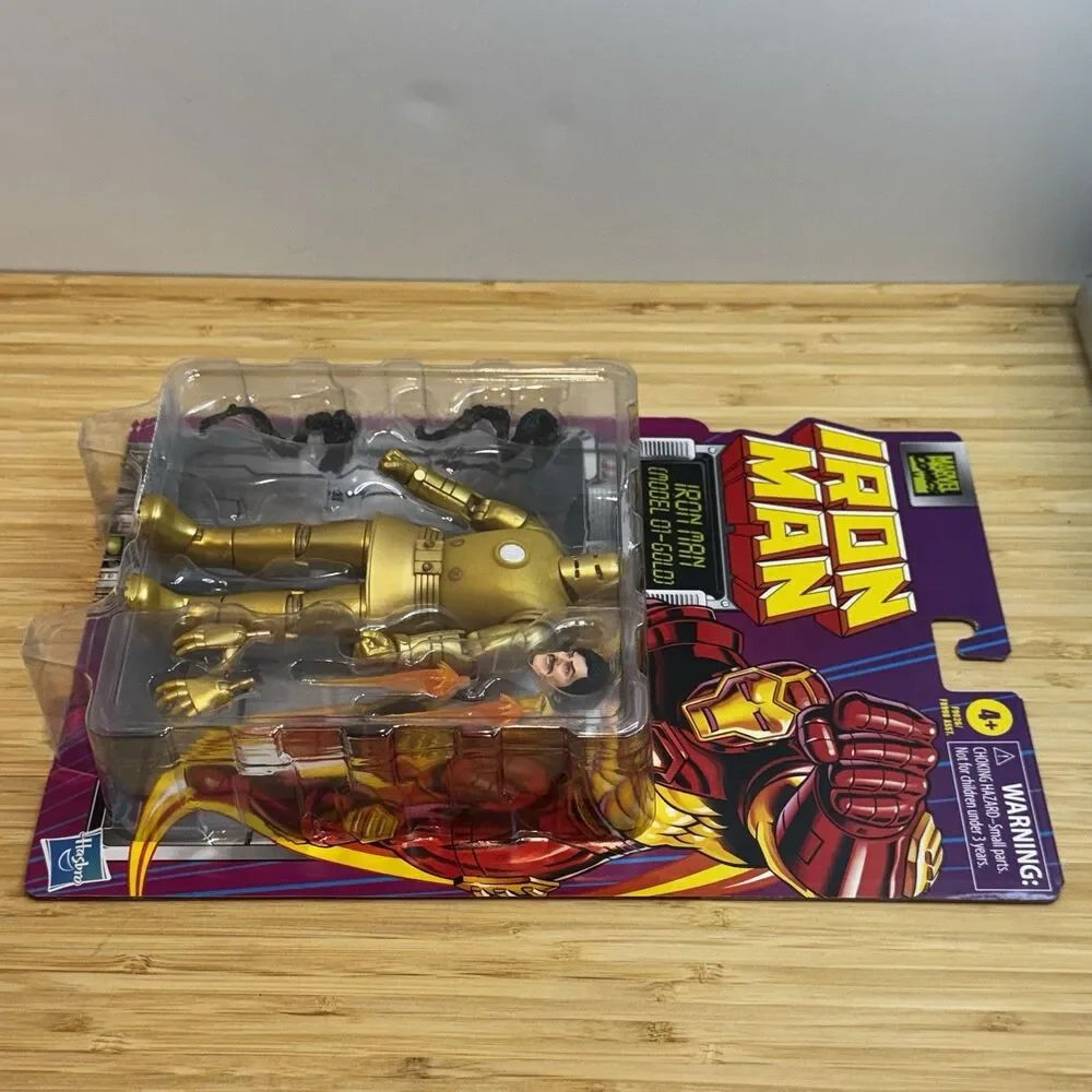 Marvel Legends Iron Man Model 01 Gold Retro Card 6” Action Figure Hasbro MOC